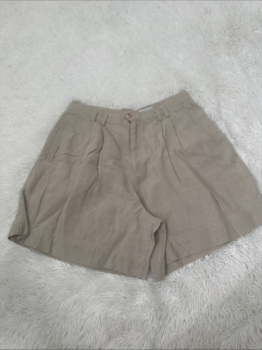 👢 Vintage Milano Linen Pleated High Rise Short